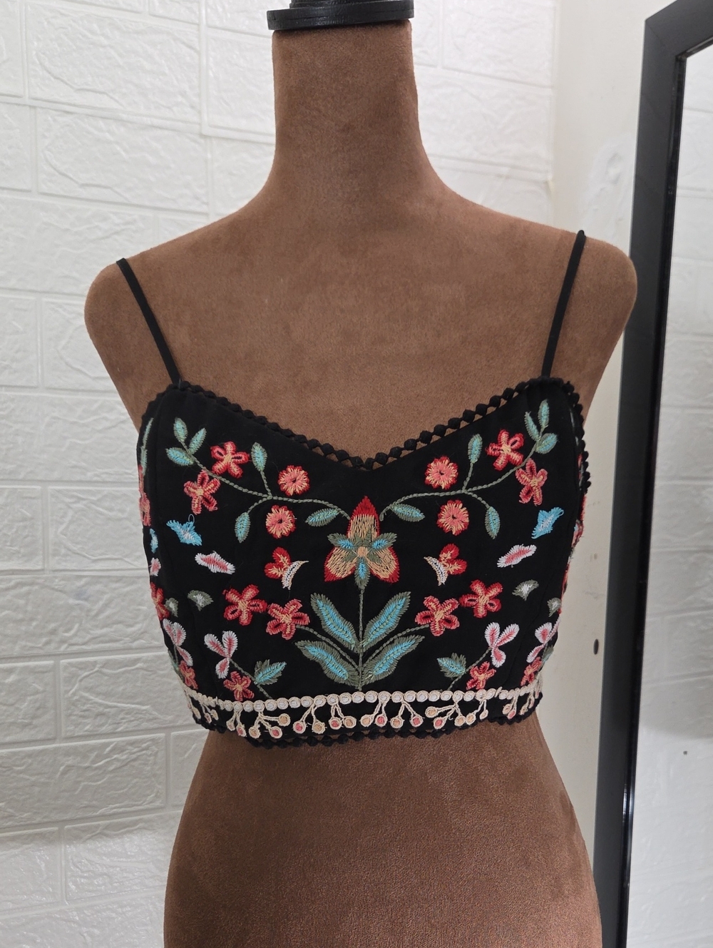 Forever 21 Black Embroidered Cropped Top with Multicolor Floral Stitching